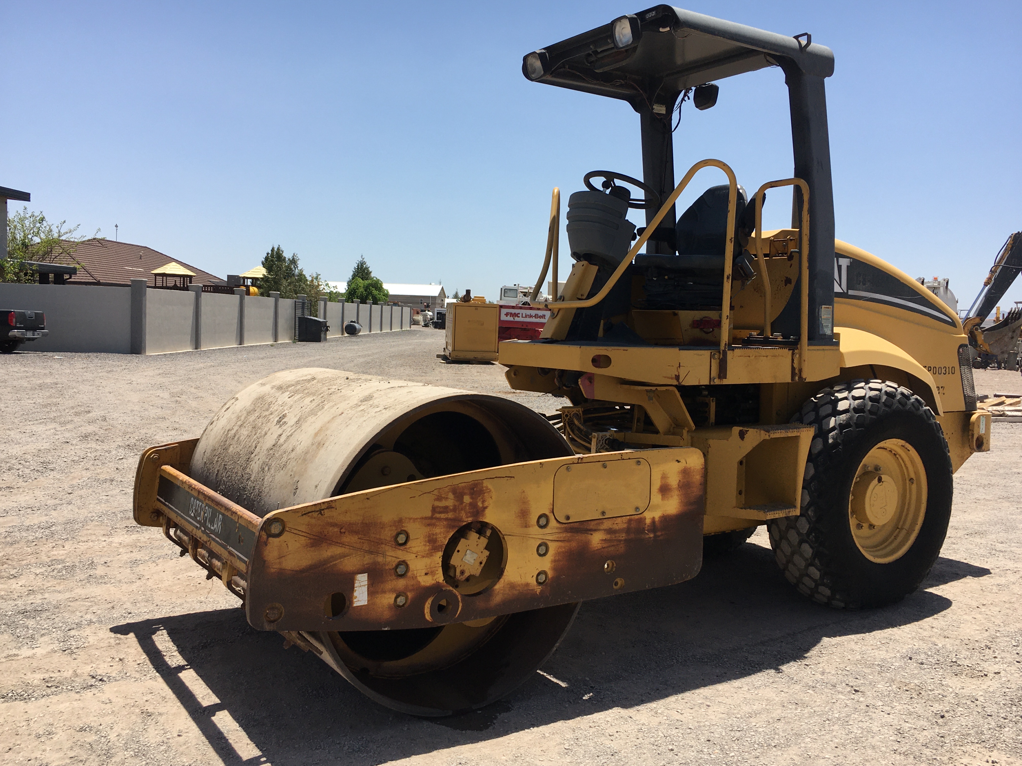 ./imagenes/INVOICE/2019/16609/COMPACTADOR CAT_CS433E (42).JPG